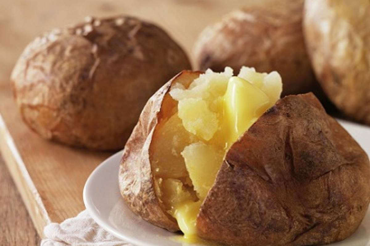 10 reasons why potatoes should appear on your plate today